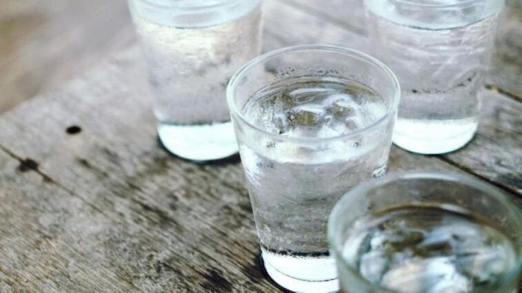 Ha diuretikumokat használ a fogyáshoz, sok vizet kell inni. 